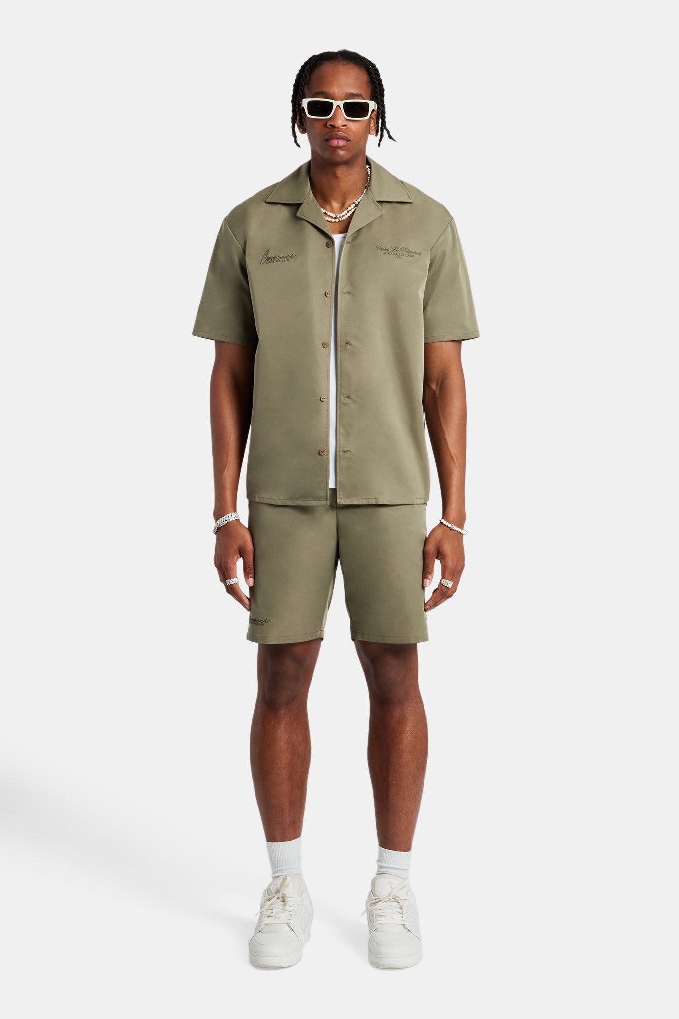 Set aus besticktem Hemd und Shorts aus Nylon - Grün